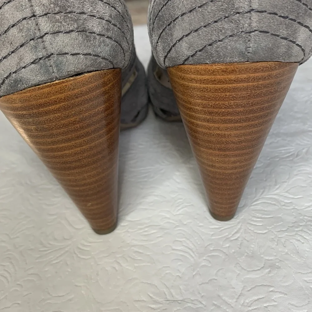 Seychelles‎ In With The New Suede Heels Sz 9.5